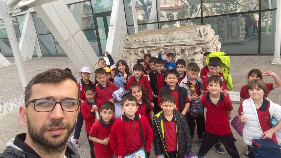 Birinci sınıf öğrencilerimiz İznik Müzesi ve Roma Tiyatrosunu ziyaret etti